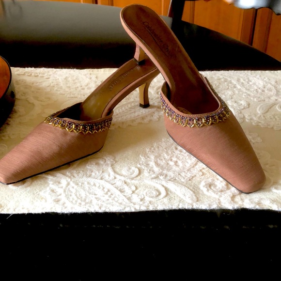 Coldwater Creek Shoes - Coldwater Creek Women’s Pumps. Size 9